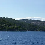Nevista Vakantiehuis Sumartin