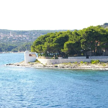 Nevista Holiday home